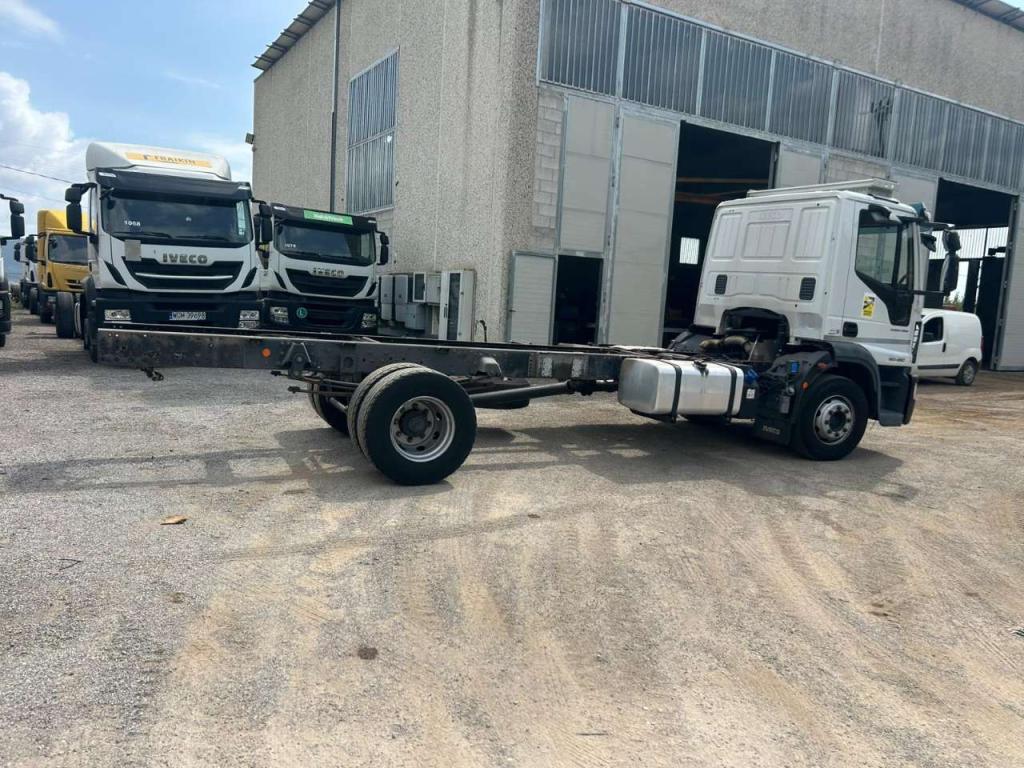 Iveco EUROCARGO 160-250 Photo 16