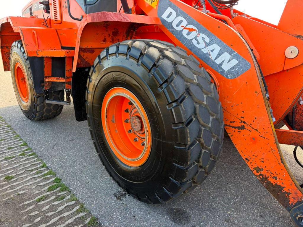 Doosan DL250-3 Photo 13