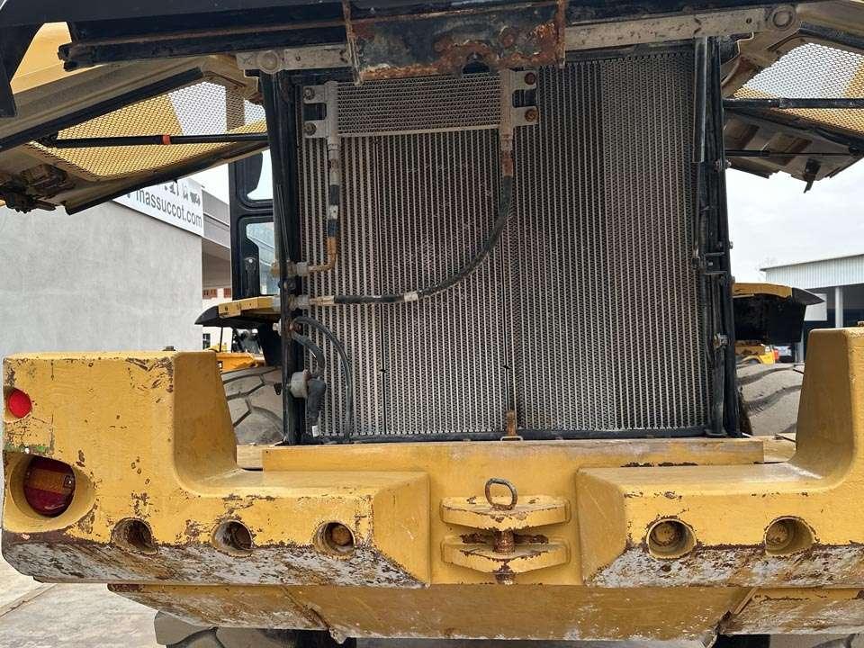 Caterpillar 938K Photo 9
