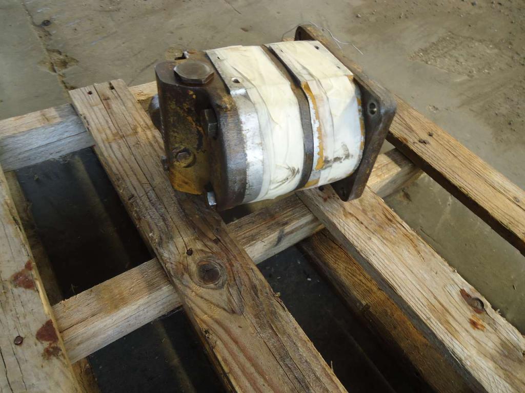 Hydraulic pump for Fiat Allis FL14C - FL14D CODICE 79036628-79063252 Photo 1