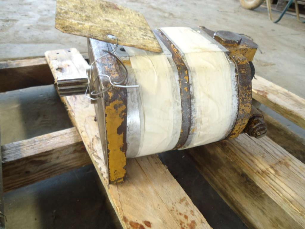 Hydraulic pump for Fiat Allis FL14C - FL14D CODICE 79036628-79063252 Photo 3