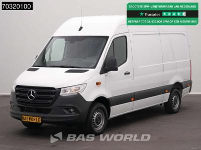 Mercedes-Benz Sprinter 317 CDI Automaat 2025 Model 170PK Navi Airco Cruise Camera MBUX CarPlay Parkeersensoren v+ sold by BAS World B.V.