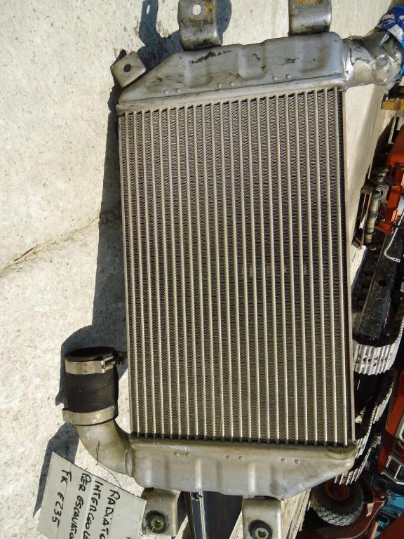 Radiator intercooler for Fiat Kobelco E235 Photo 1