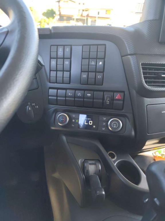 Iveco TRAKKER 260T45/P Photo 2