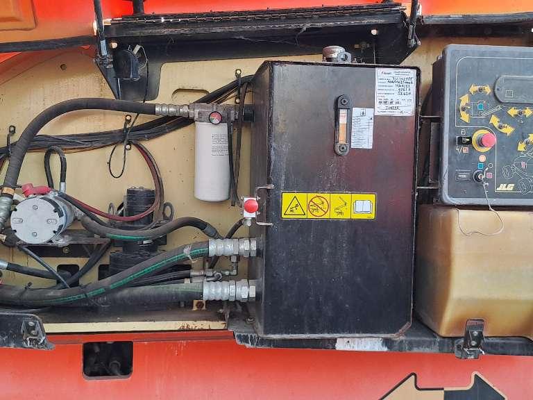 JLG 800AJ Photo 8