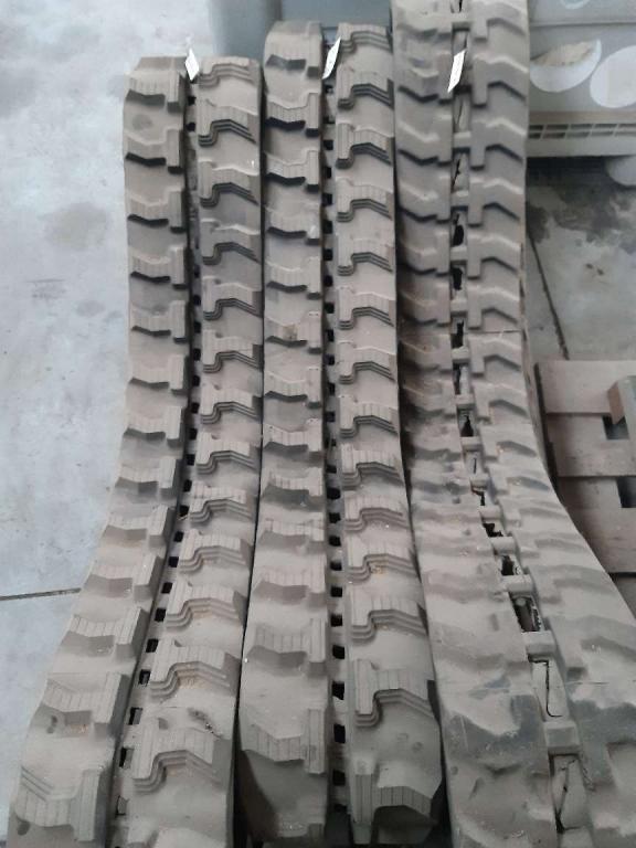 Solideal Rubber tracks Photo 2