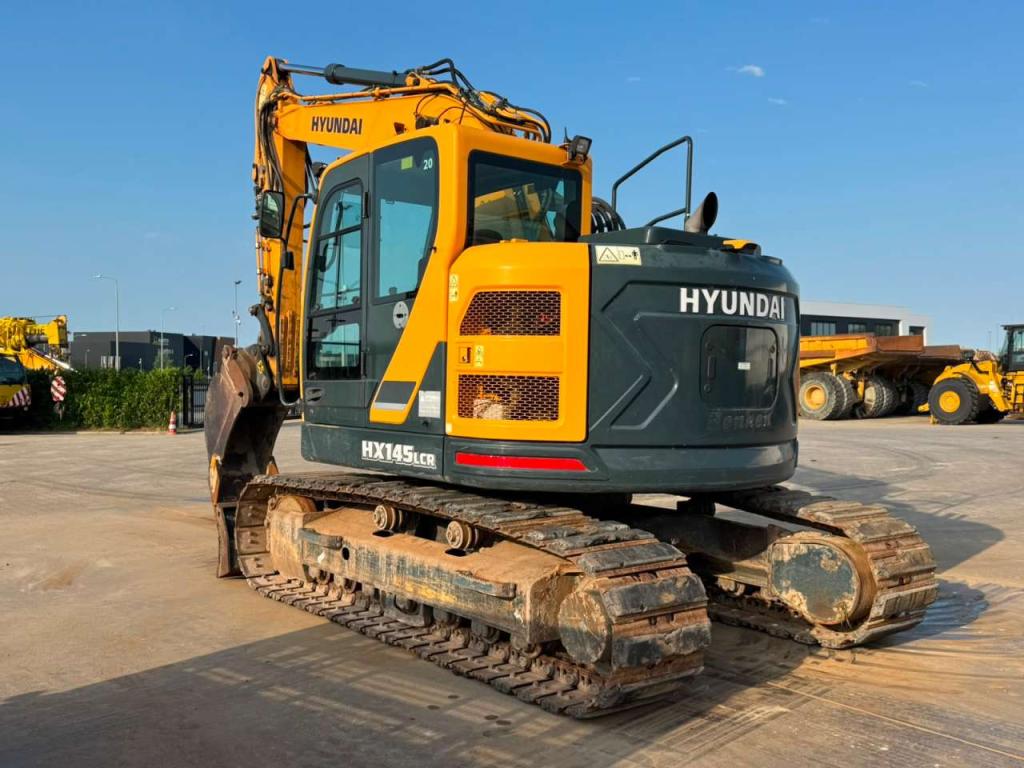 Hyundai HX145LCR Photo 3