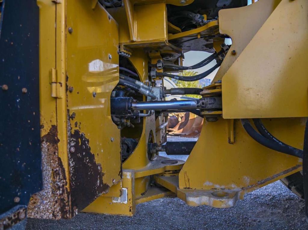 Caterpillar 966MXE Photo 12