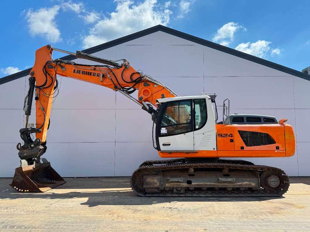 Liebherr R924LC - Triple Boom / Tilting Bucket Photo 1