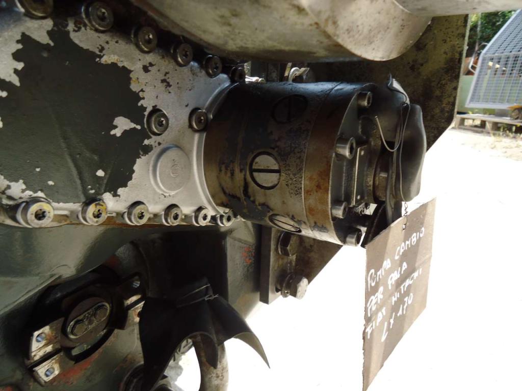 Transmission hydraulic pump for Hitachi LX170 Photo 1