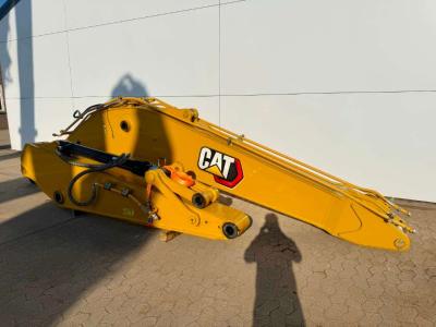 Caterpillar 323 BOOM + STICK (BRAND NEW / Hammer Lines) sold by Boss Machinery