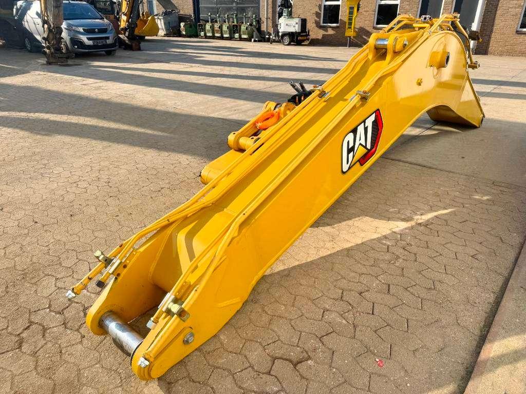 Caterpillar 323 BOOM + STICK (BRAND NEW / Hammer Lines) Photo 5