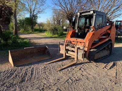 Takeuchi TL230 sold by Tamburnotti Sas