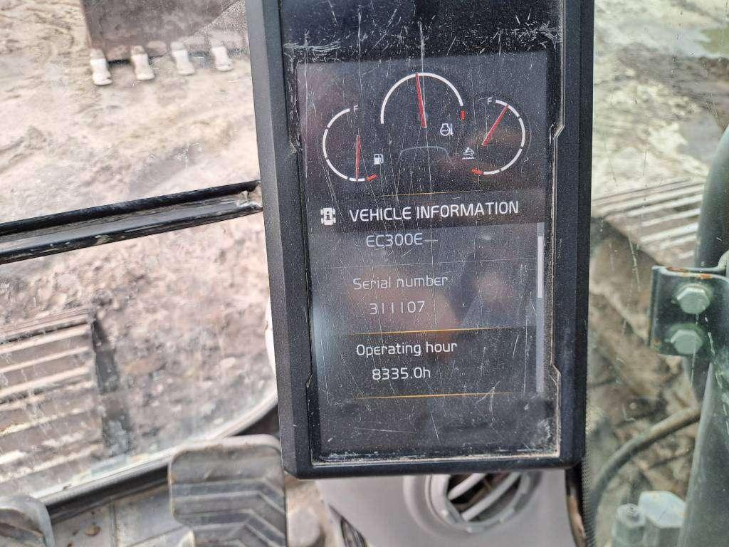 Volvo EC 300 EL Photo 23