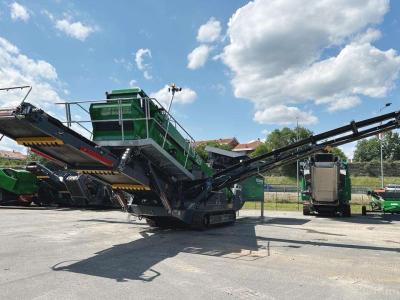 McCloskey S110 D2 sold by Massucco T. Srl