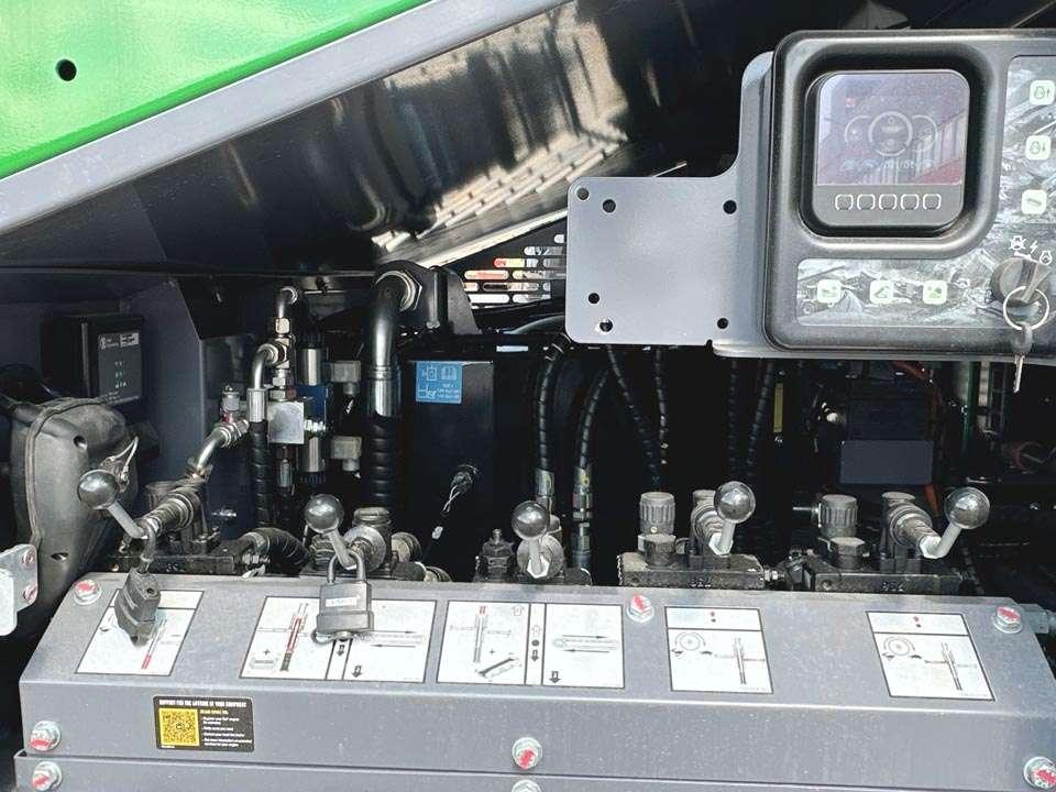 McCloskey S110 D2 Photo 14