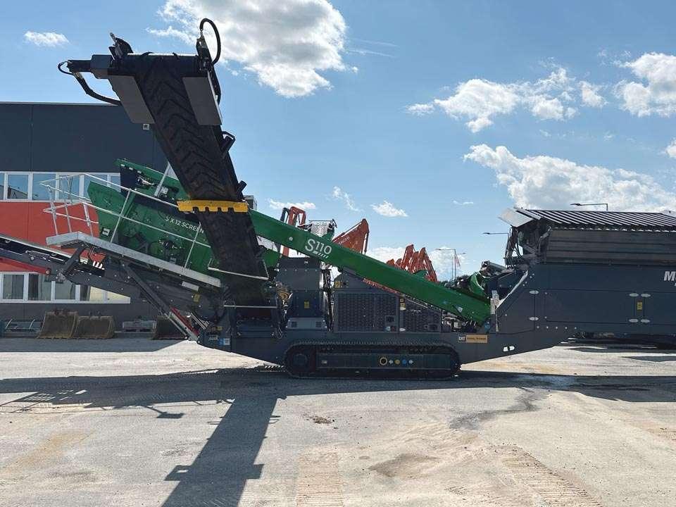 McCloskey S110 D2 Photo 2