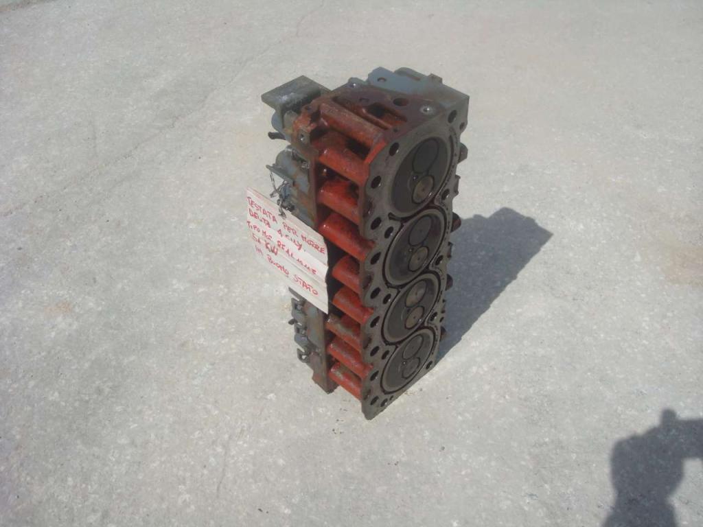 Cylinder head for Deutz BF4L 1011F Photo 1