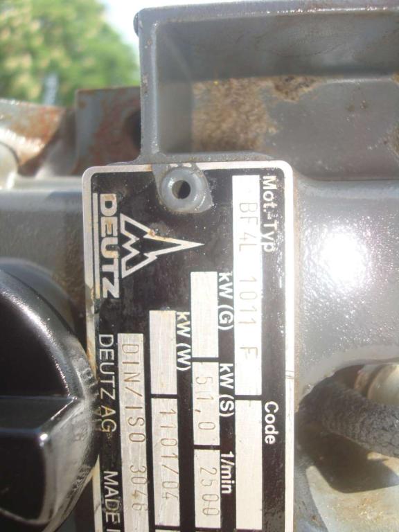 Cylinder head for Deutz BF4L 1011F Photo 5