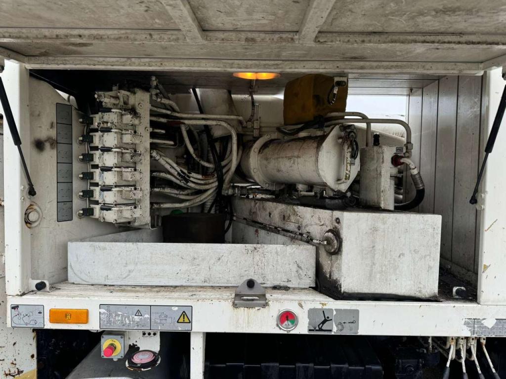 Man TGA 26.360 6x4 with Putzmeister BSF24-4.16 24m Concrete Pump Photo 16