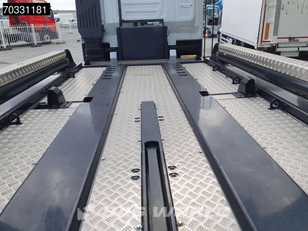 Iveco X-Way 530 6X2 NEW! Hiab FTR18 skiploader Automatic Euro 6 Photo 13