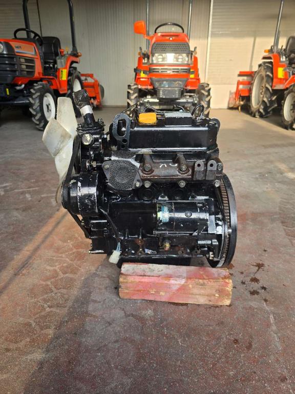 Motori Kubota Yanmar D-722 D-782 D-1105 3TNA68 Photo 3