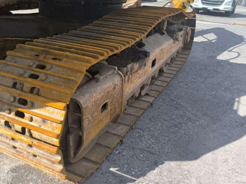 JCB JS235HD Photo 11