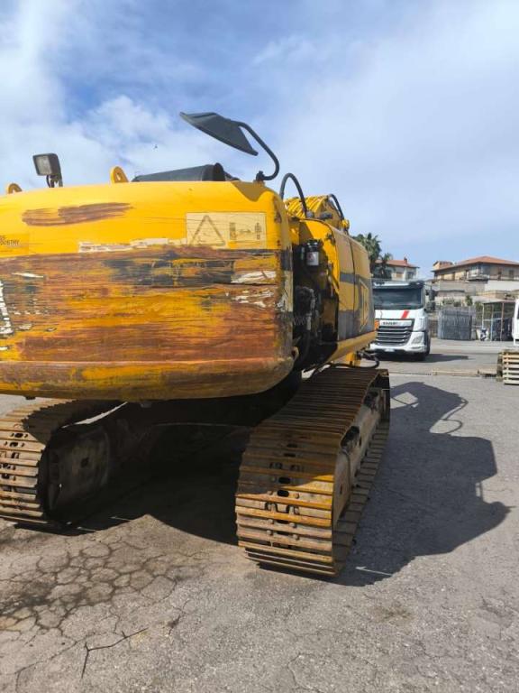 JCB JS235HD Photo 6