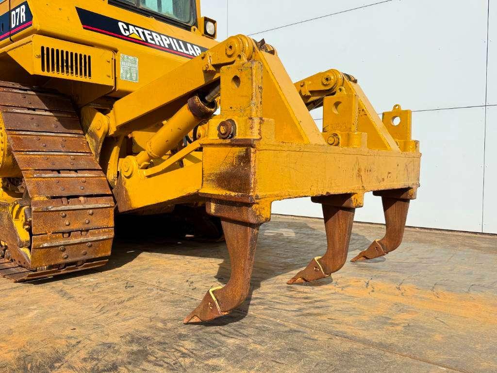Caterpillar D7R - 3 Tine Ripper / Airco Photo 16
