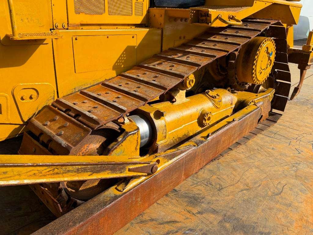 Caterpillar D7R - 3 Tine Ripper / Airco Photo 20