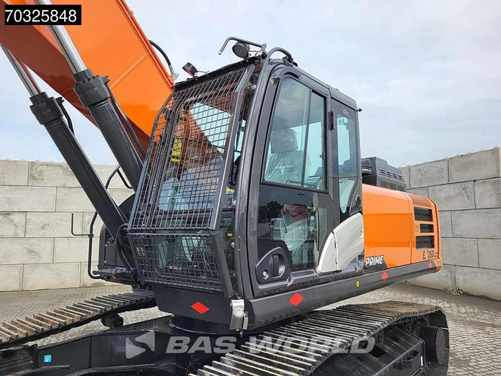 Hitachi EX350 LC-5G Cummins Engine Photo 10