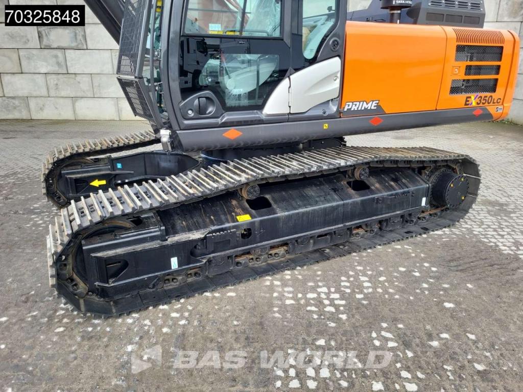 Hitachi EX350 LC-5G Cummins Engine Photo 17