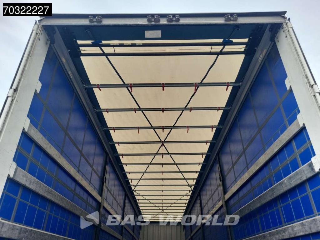 Krone SD Lift Axle Palletkist Anti Vandalism Sliding Roof Photo 11