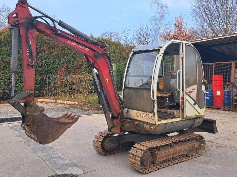 Neuson 3003 RDV Photo 2