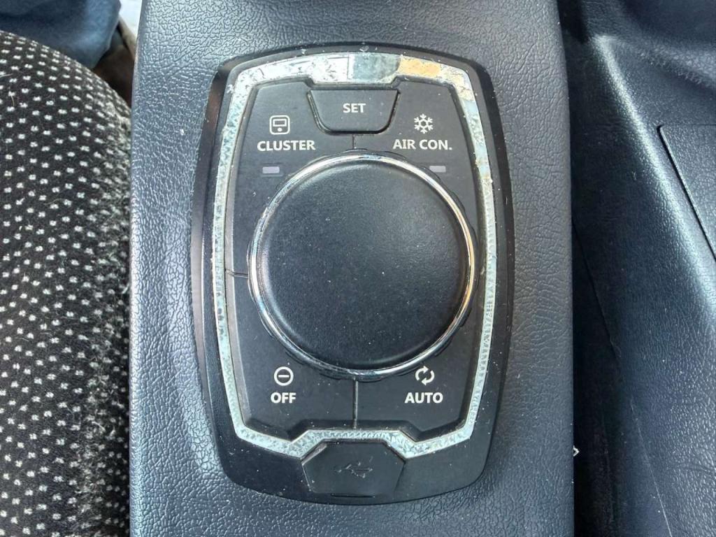 Hyundai HX380L Photo 29