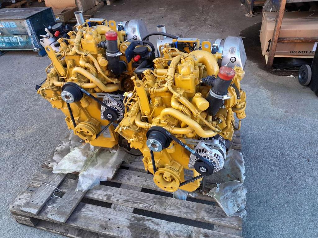 Internal combustion engine for Caterpillar C1.7T Photo 2