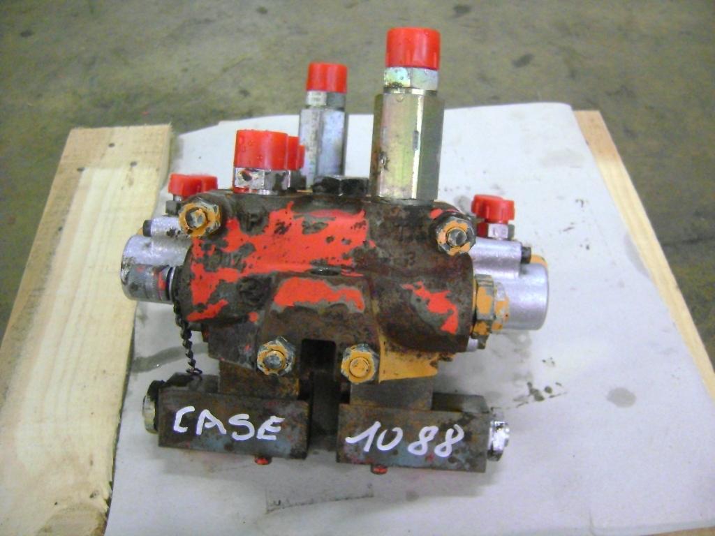 Proportional valve for Case 1088 Photo 1