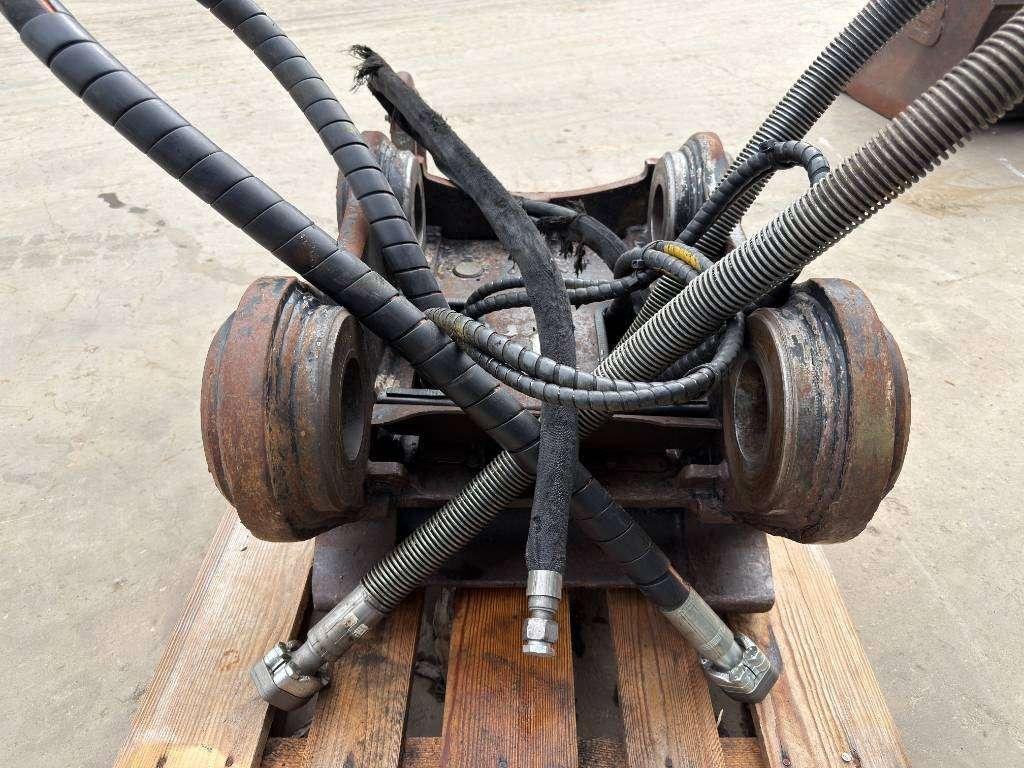OilQuick OQ70/55 - 329D / 329E / 330F Photo 5