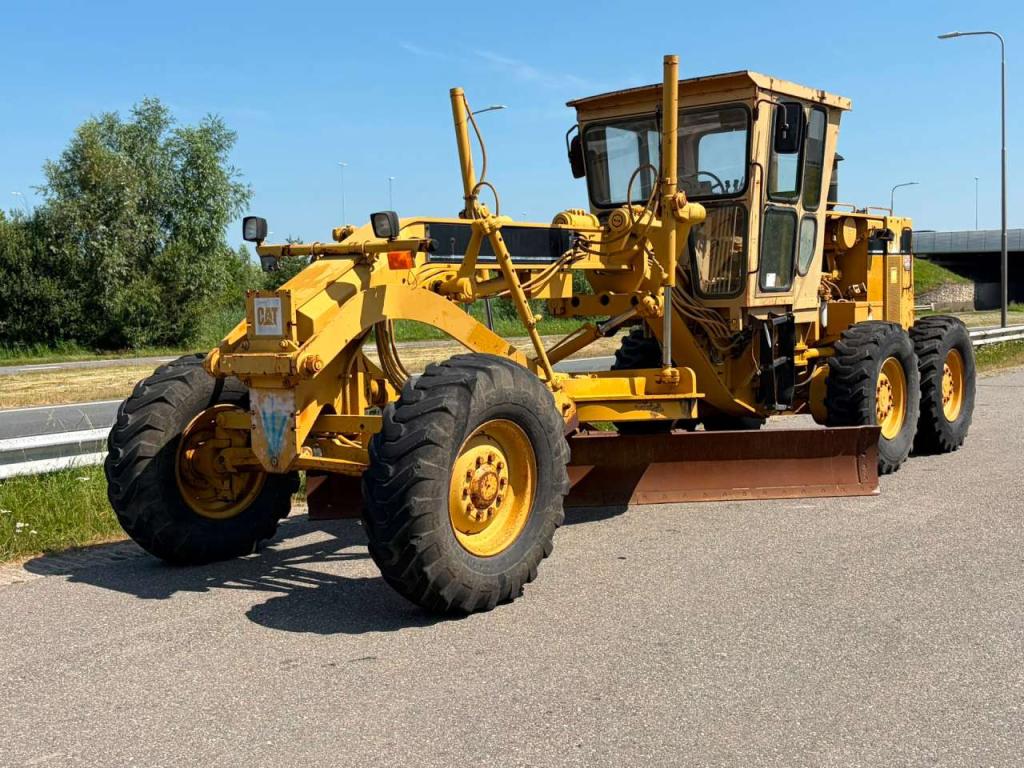 Caterpillar 140H Photo 2