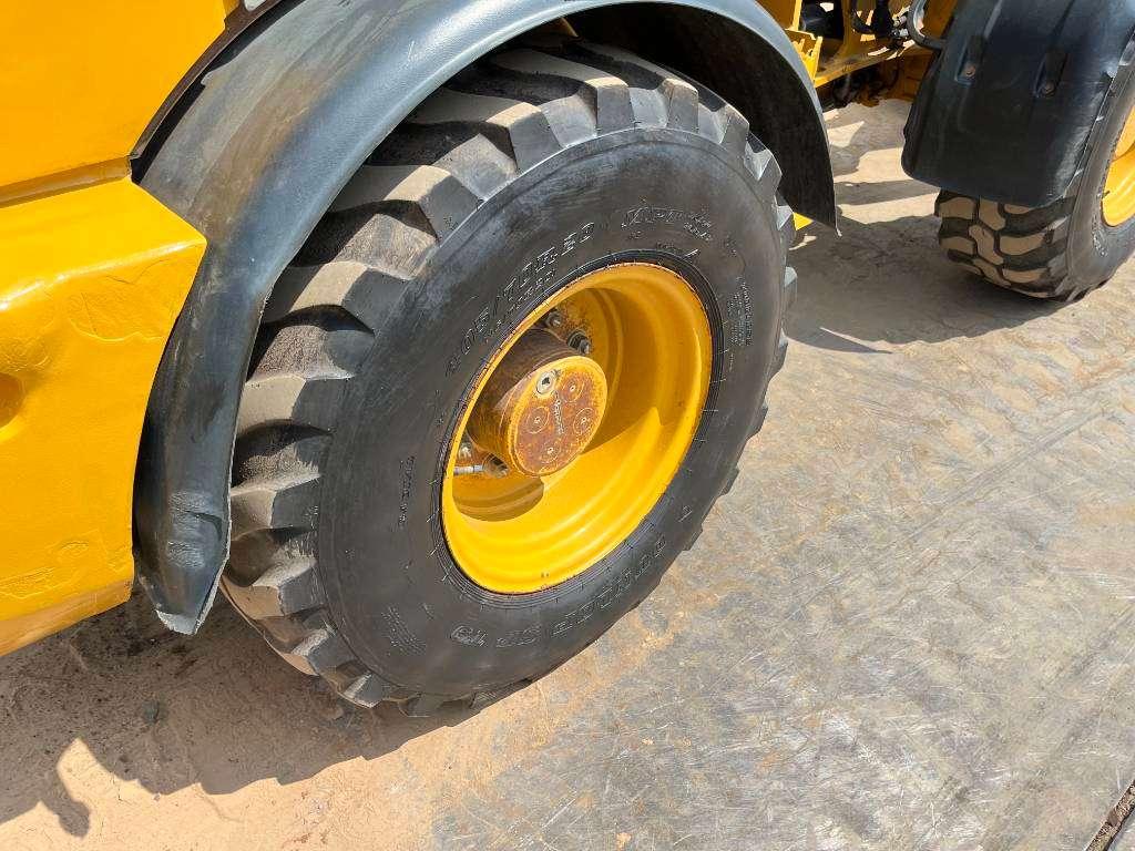 Caterpillar 908M - Quick Coupler / Automatic Greasing Photo 21