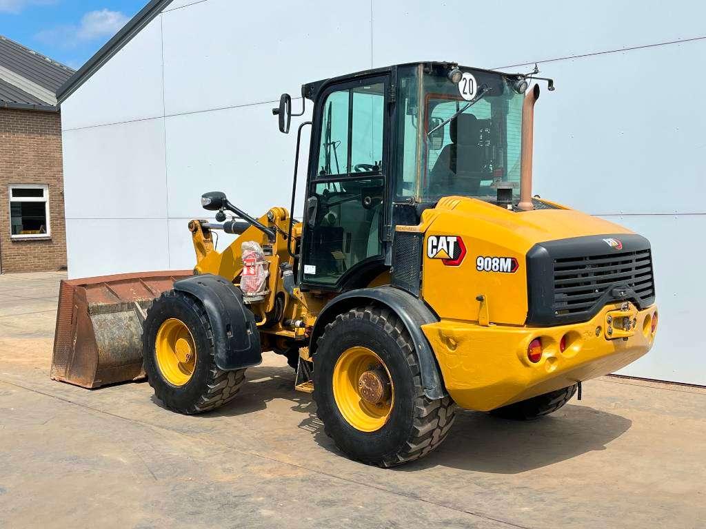 Caterpillar 908M - Quick Coupler / Automatic Greasing Photo 3