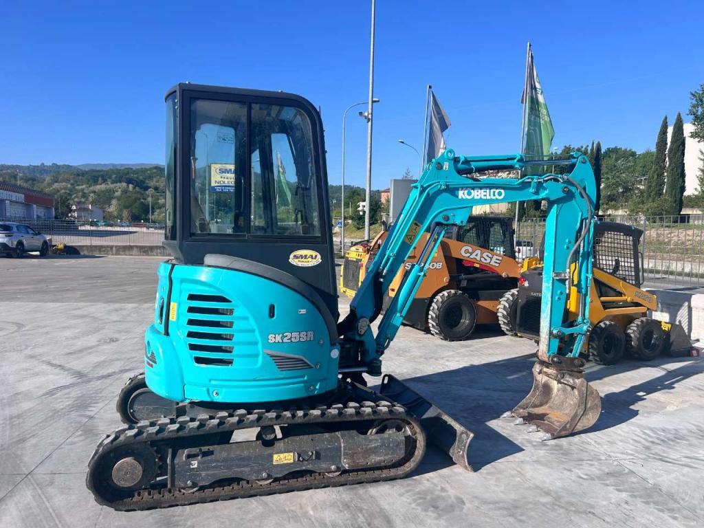 Kobelco SK25SR-6 Photo 3