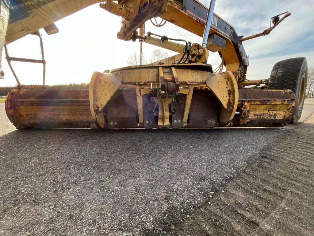 Caterpillar 160H Photo 17