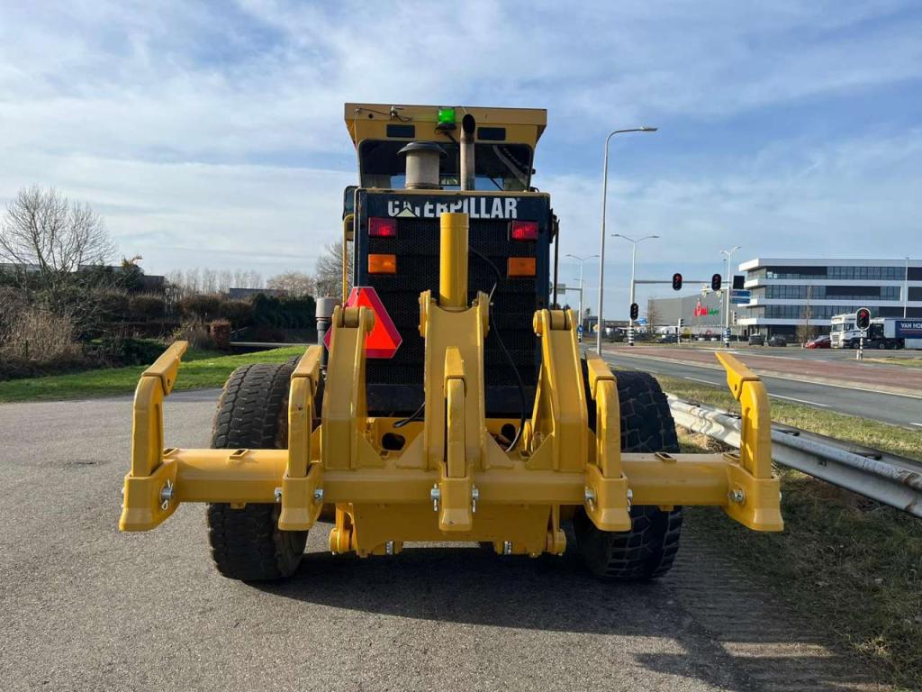 Caterpillar 160H Photo 4