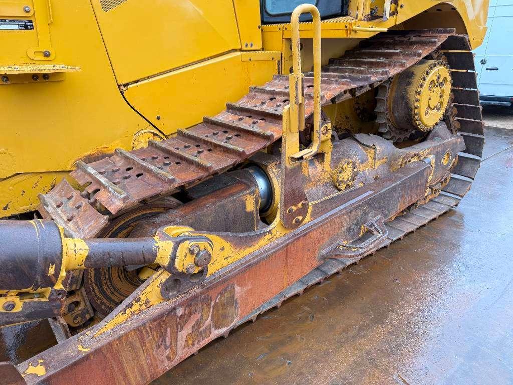 Caterpillar D8T - GERMAN Machine / Ripper Photo 24