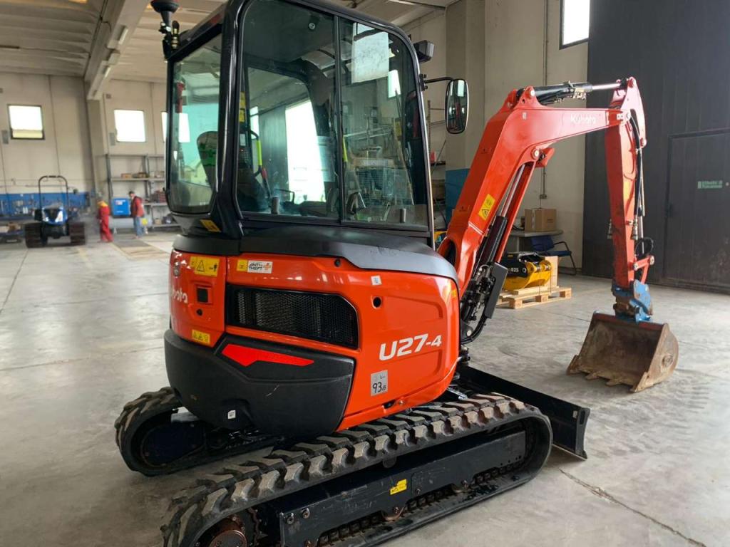 Kubota U27 Photo 6