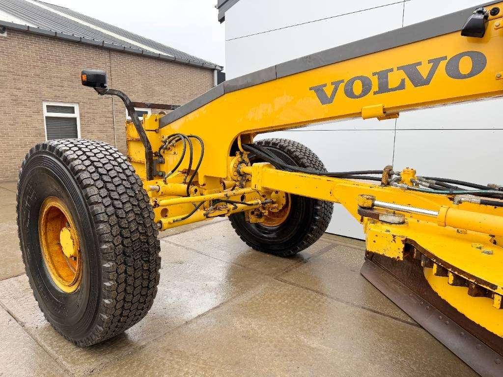 Volvo G990 - 4.85m Blade / Pushblock / Airco Photo 11