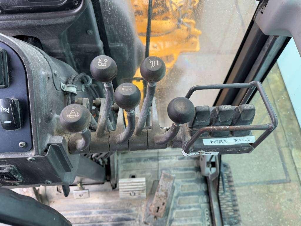 Volvo G990 - 4.85m Blade / Pushblock / Airco Photo 9