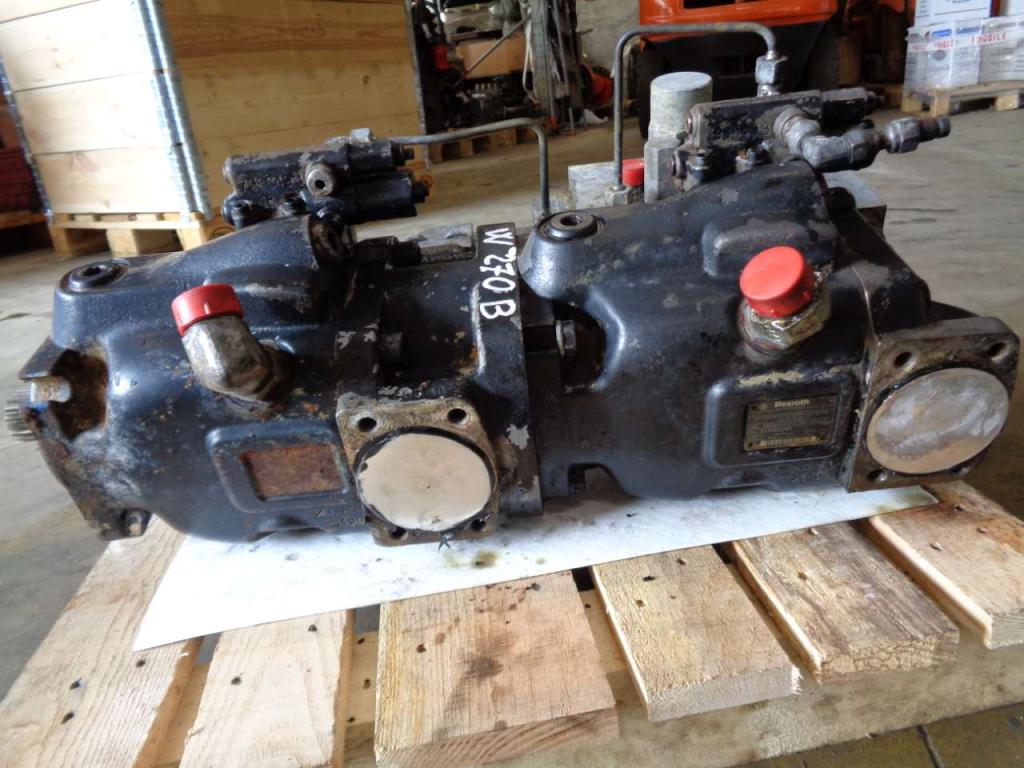 Hydraulic pump for New Holland W 270 B Photo 3