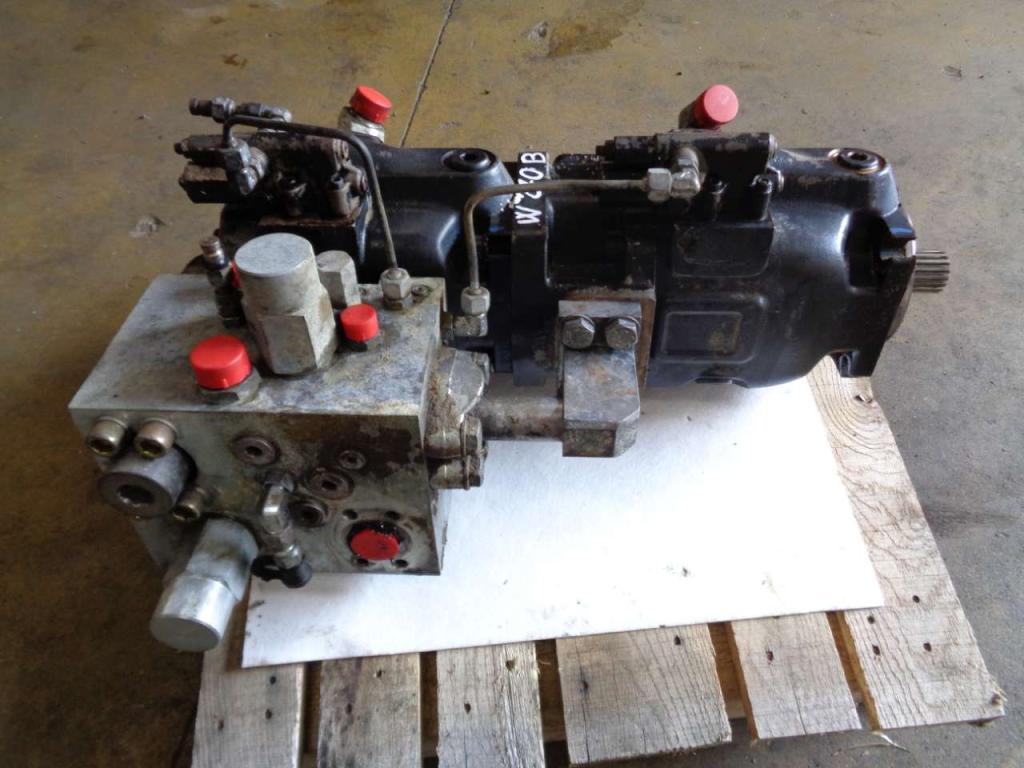 Hydraulic pump for New Holland W 270 B Photo 4
